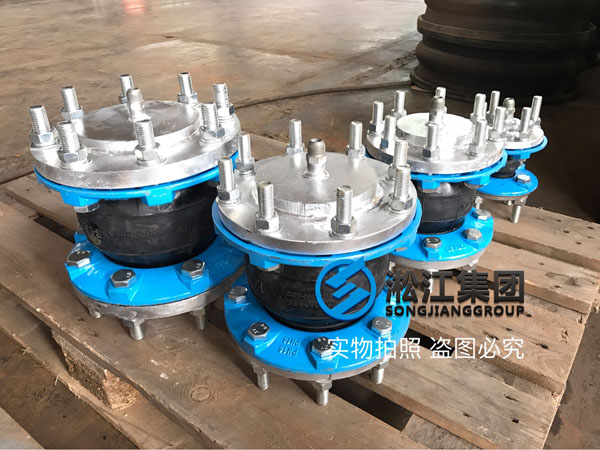 第一批新型橡膠軟接頭壓力檢測現場