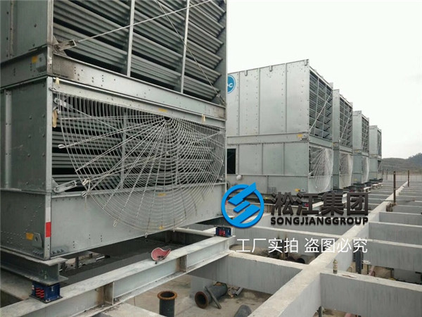 ZTF彈簧減振器方形冷卻塔安裝現場